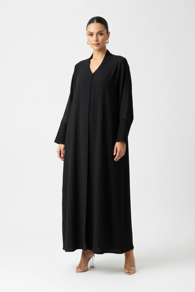 C 1954 Black Bow Lace Abaya