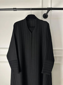 C 1954 Black Bow Lace Abaya